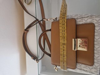 Bolso Michael Kors bandolera beige y marrón
