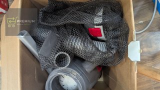 Black+Decker Aspirador de Mano para Coche 12V