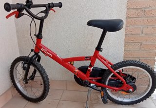 Bici infantil BTWIN HYPER HERO roja