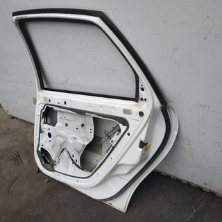 PUERTA TRASERA DERECHA CITROEN C5 BERLINA 1.8 CAT