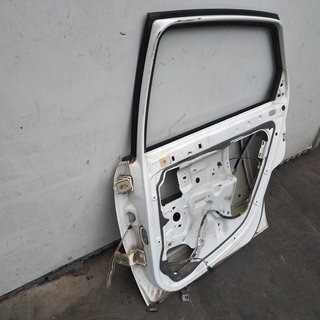 PUERTA TRASERA DERECHA CITROEN C5 BERLINA 1.8 CAT