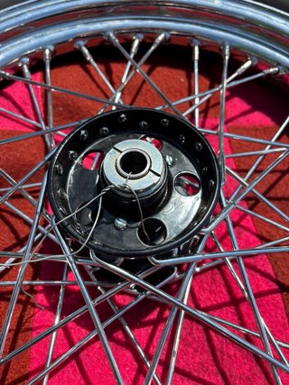 Rueda Harley 18 con buje Mid Star para tambor