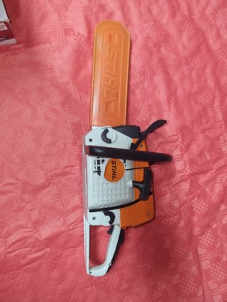 Juguete Motosierra Stihl Naranja Con sonidos reale