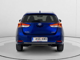 Toyota Auris 1.8 Hybrid Active 100 kW (136 CV)