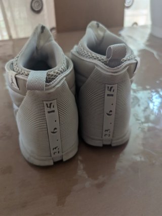 Jordan Retro 15 x Billie Eilish Beige