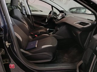 Peugeot 208 2014