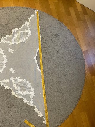 Mantilla de encaje blanca