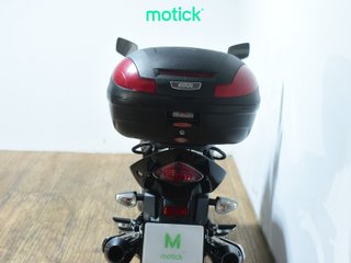 SUZUKI GW 250 INAZUMA (TOP CASE)