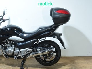 SUZUKI GW 250 INAZUMA (TOP CASE)