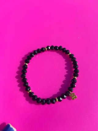 Pulsera negra