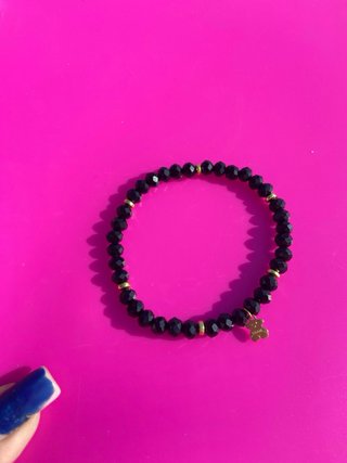 Pulsera negra
