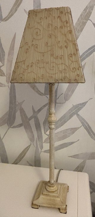 2 Lámparas de Mesilla Beige y Doradas
