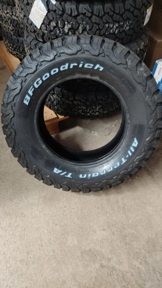 Neumático BFGoodrich All-Terrain 235/70R16