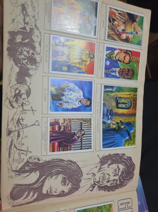 Libro para Cromos Monstruos