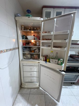 Frigorífico LG blanco