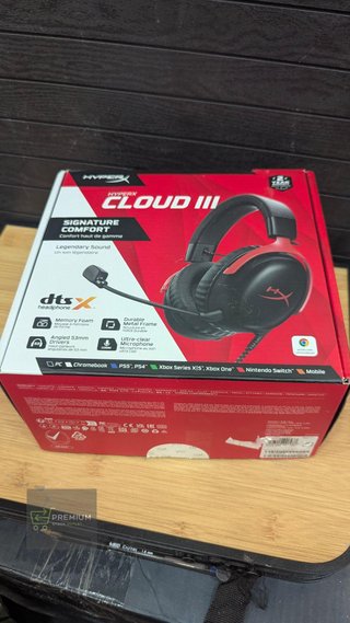 HyperX Cloud III: auriculares para juegos con cable
