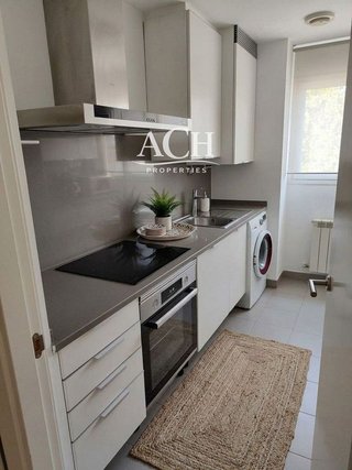 Piso en alquiler en Virgen del Cortijo - Manoteras en Madrid