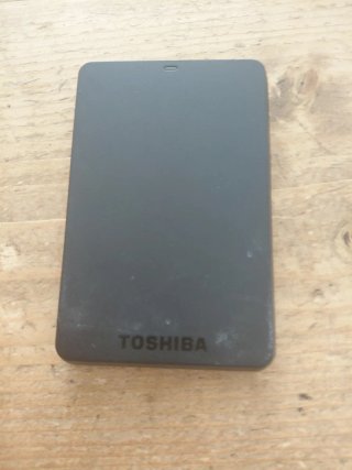 Disco Duro Externo Toshiba 750GB