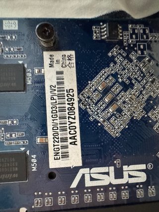 Tarjeta Gráfica ASUS ENGT220 1GB