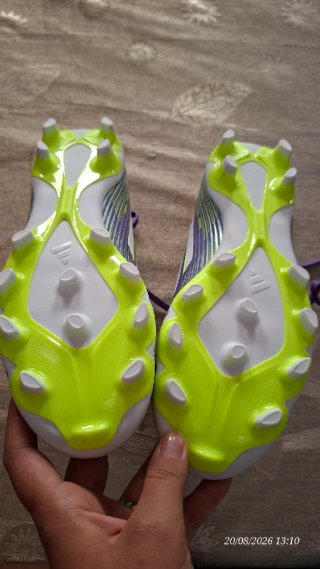Zapatillas de tacos futbolistas Adidas F50 N° 40