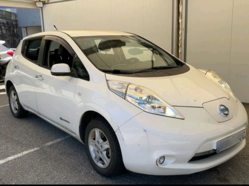 Nissan Leaf 2014 - foto 1
