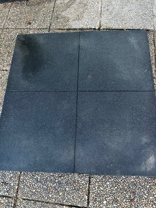 Lote 9 baldosas de Caucho 1x1m ideal gimnasio