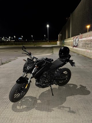 VOGE 125 R Negra 09/2025 (Transferencia Incluida)