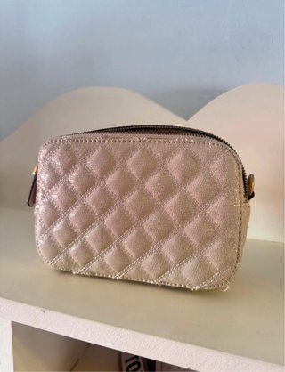 Bolso Guess Beige Dorado
