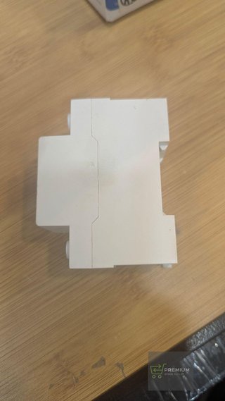 Interruptor De Protección Contra Fugas Inteligente Tuya WiFi Monitoreo De Voltaje