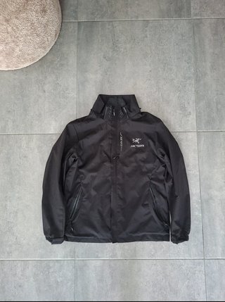 Chaqueta Arc'teryx Negra Impermeable
