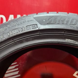 215/45/17 87W Neumáticos Bridgestone [R. 2075]