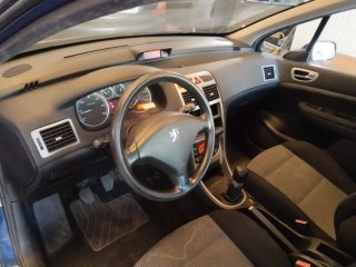 Peugeot 307 2004