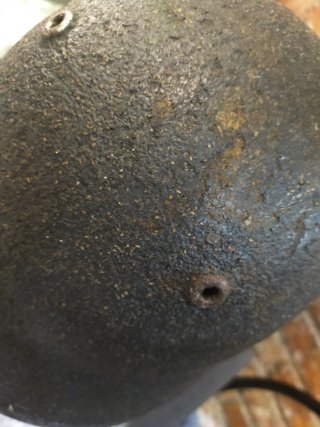 Casco suizo militar