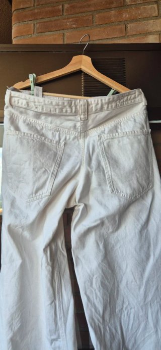 Pantalón vaquero blanco