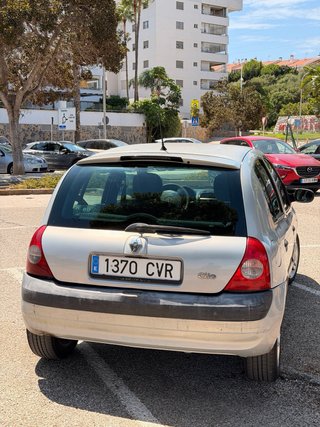 Renault Clio 2004