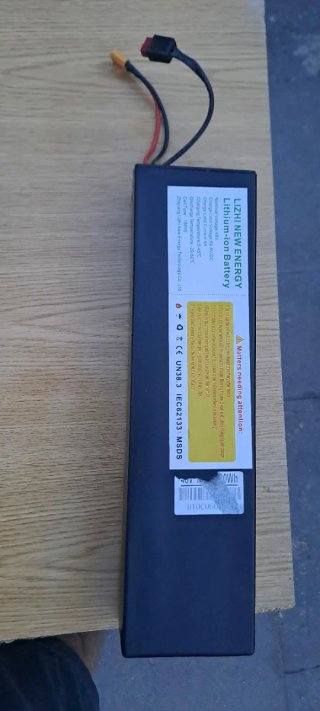 Batería, controlador, motor y acelerador