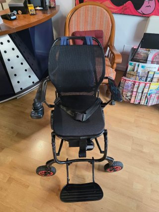 Silla eléctrica plegable KITTOS CARBON - 14,5kg