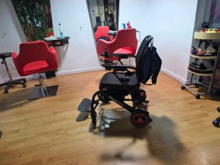 Silla eléctrica plegable KITTOS CARBON - 14,5kg