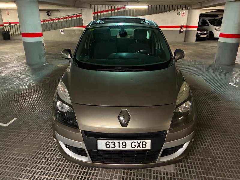 Renault Scenic 2010 1 ańo garantia 1 propietario - foto 1