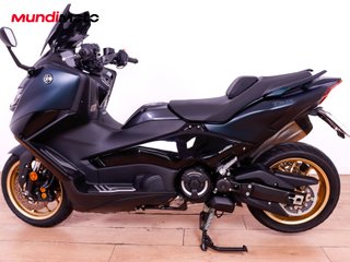 YAMAHA T-MAX 560 TECH MAX
