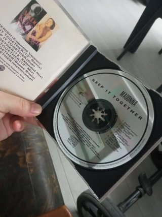 CD Madonna - Keep It Together Negociable