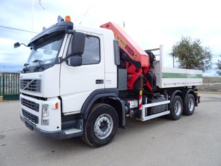Volvo FM 360-CAMIONES CON GRUA