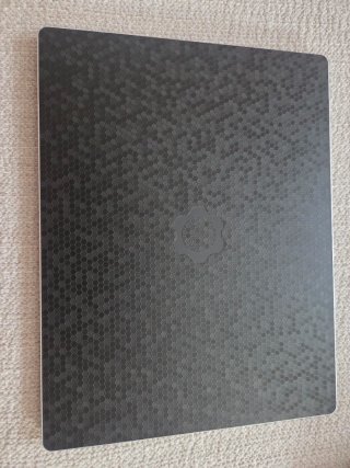 Portátil Framework 13 7840U (Sin RAM/SSD)