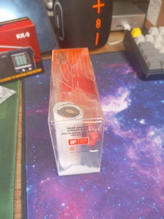 Altavoz JBL Go Essential Rojo