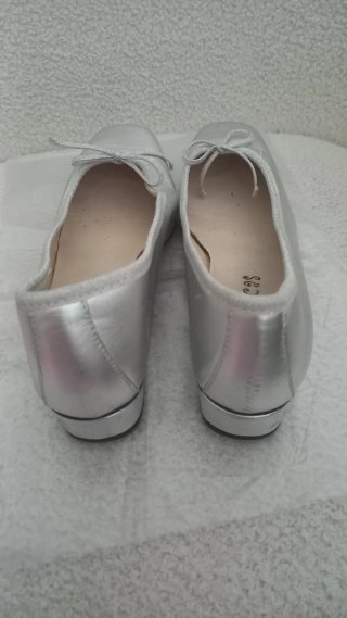 Zapatos plateados D'Chicas