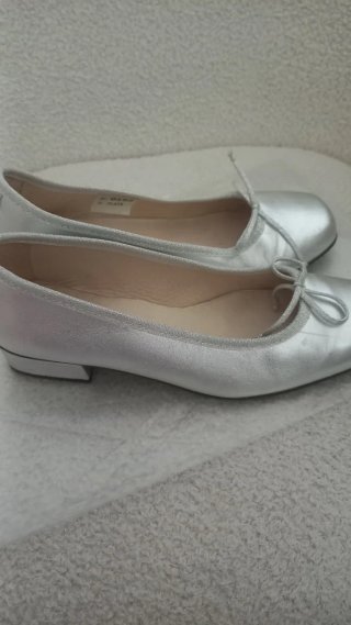 Zapatos plateados D'Chicas