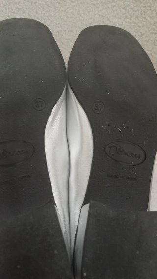 Zapatos plateados D'Chicas