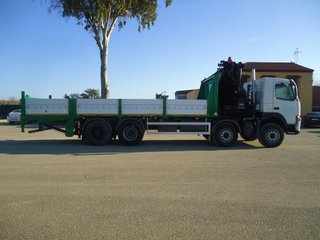 Volvo FM 440--CAMIONES CON GRUA