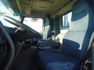 Volvo FM 440--CAMIONES CON GRUA