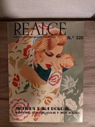 Revista Mantones de Manila